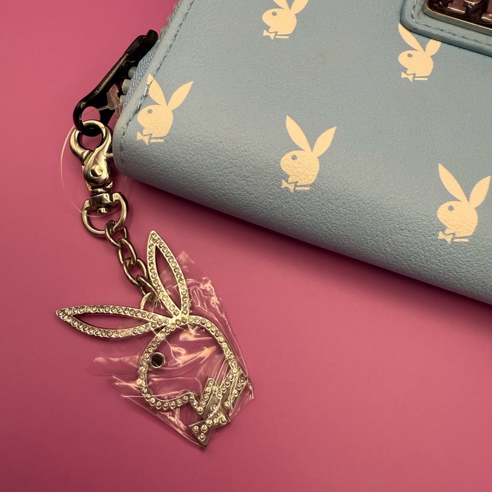 Playboy Wallet - Picture 2 of 3